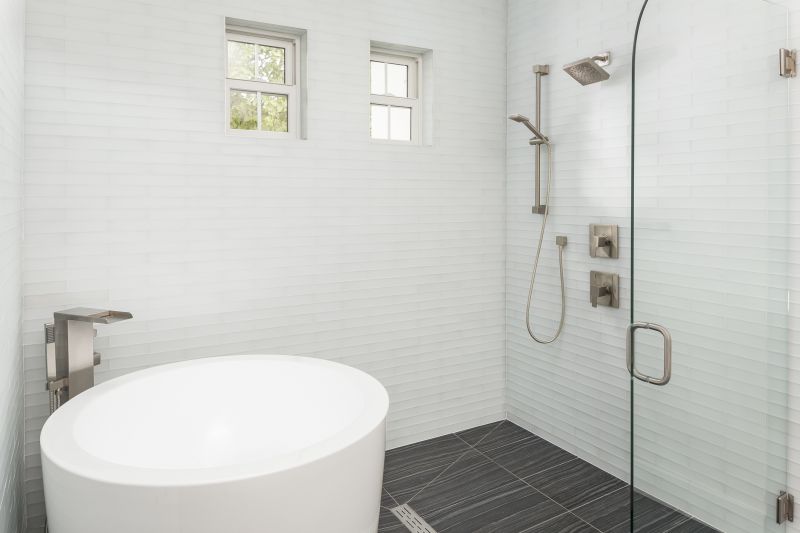 Space-Saving Bathtub Solutions